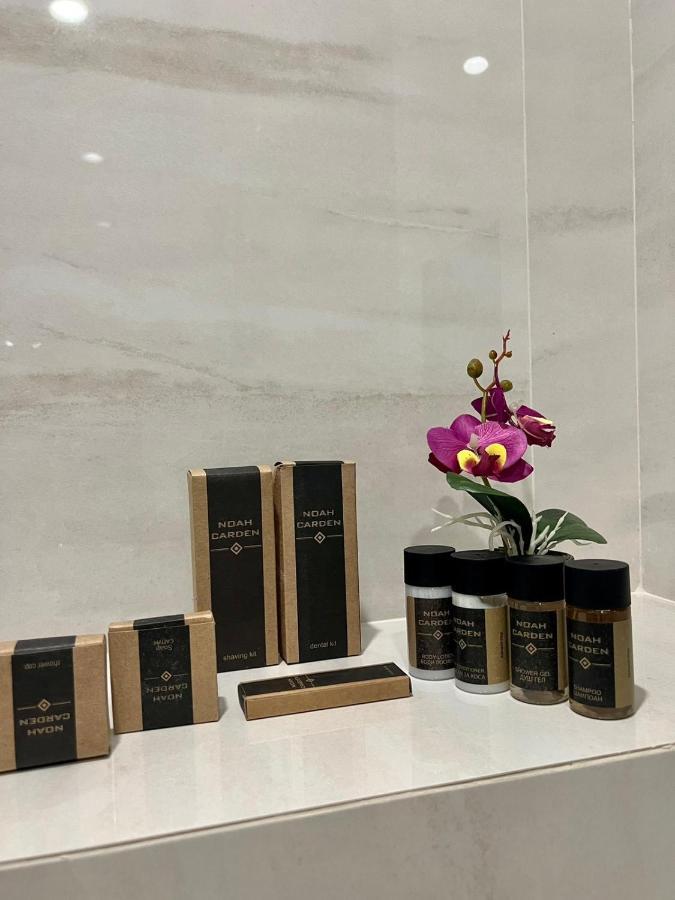 Floral Boutique Hotel Pleven Ngoại thất bức ảnh
