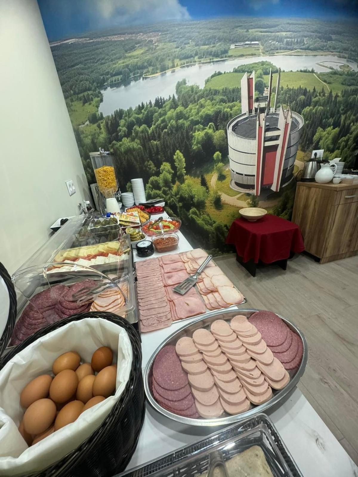 Floral Boutique Hotel Pleven Ngoại thất bức ảnh