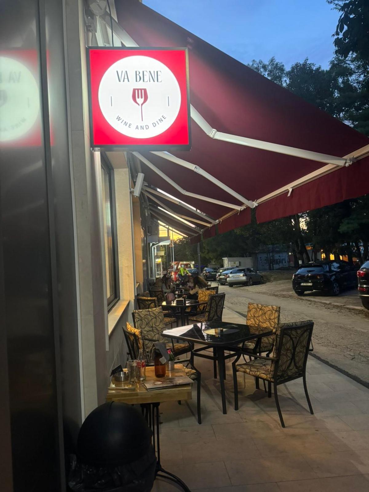 Floral Boutique Hotel Pleven Ngoại thất bức ảnh